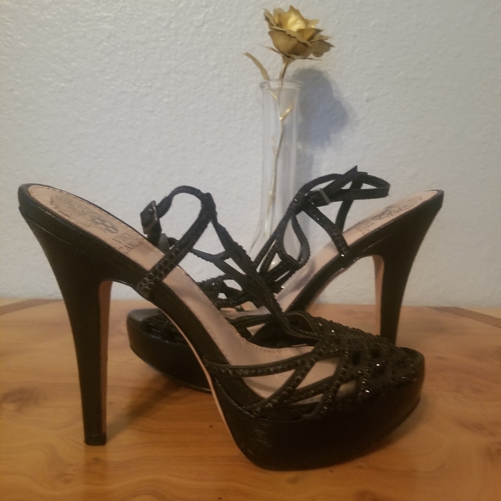 VINCE CAMUTO HEELS